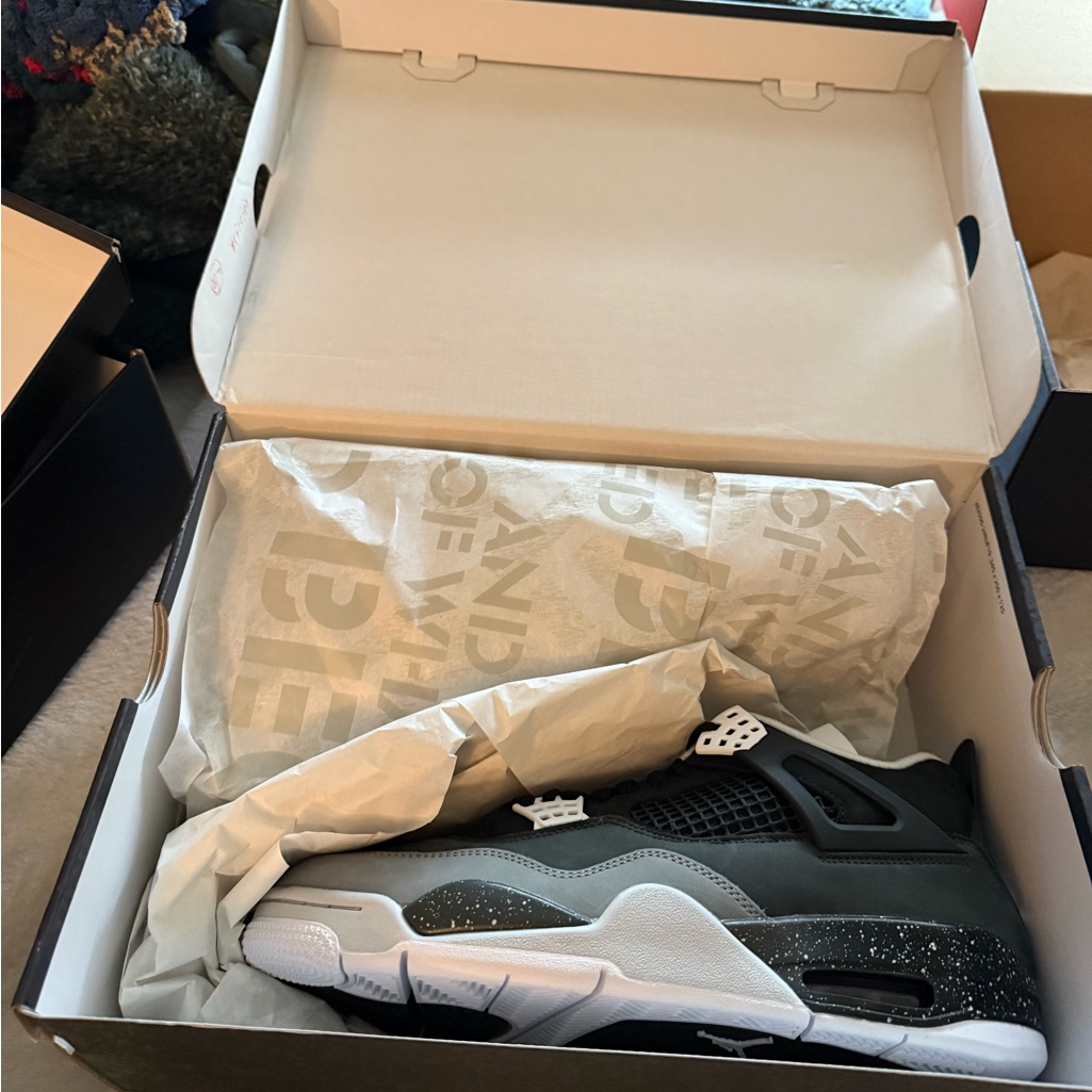 Jordan 4 Fear